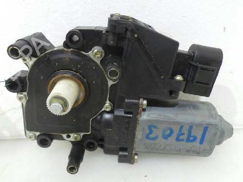 Rudehejsemotor forskærm højre AUDI A4 B5 (8D2) 1.8 (125 hp) 4880301