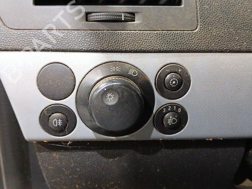 Used Headlight switch OPEL ASTRA H Estate (A04) 1.9 CDTI (L35) (120 hp) 27540926