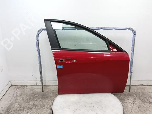 Dør højre fortil Dør højre fortil ALFA ROMEO GIULIETTA (940_) 1.6 JTDM (940FXD1A) (105 hp) 39668677 39668677