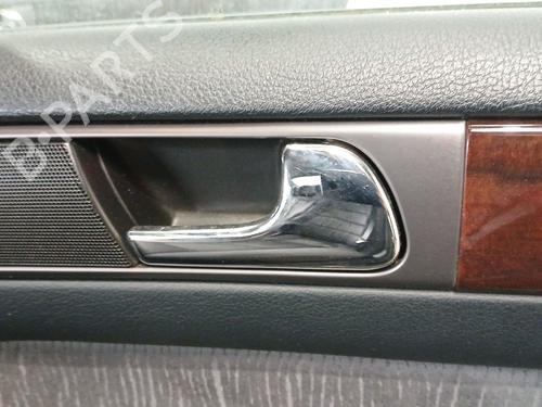 Maniglia interna posteriore destra AUDI A6 C5 (4B2) 2.5 TDI (150 hp) 27536644