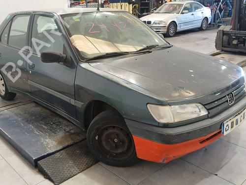 Brugte PEUGEOT 306 Hatchback (7A, 7C, N3, N5) 1.4 4867039