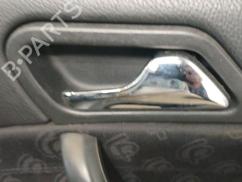 Used Front right interior door handle MERCEDES-BENZ C-CLASS (W203) C 220 CDI (203.006, 203.008) (143 hp) 28290099
