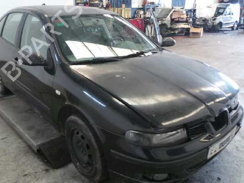 Right taillight SEAT LEON (1M1) 1.9 TDI | BP4567813C35 