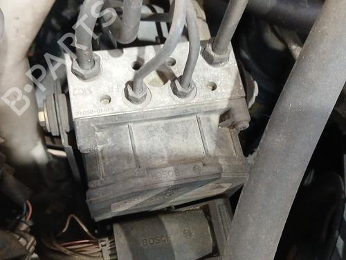 Pompe ABS TOYOTA AVENSIS Saloon (_T25_) 2.2 D-4D (ADT251_, ADT251R) (150 hp) 28074554
