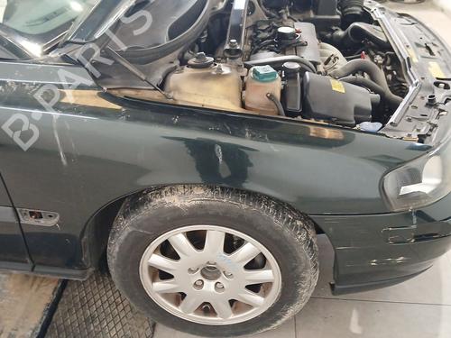 Used Right front fenders VOLVO S60 I (384) 2.4 (140 hp) 25282328