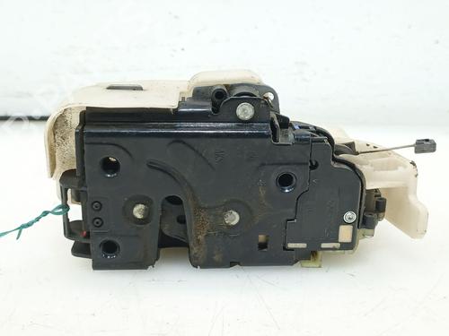 Fechadura frente esquerda VW TRANSPORTER T5 Bus (7HB, 7HJ, 7EB, 7EJ) 2.5 TDI (130 hp) 30382708