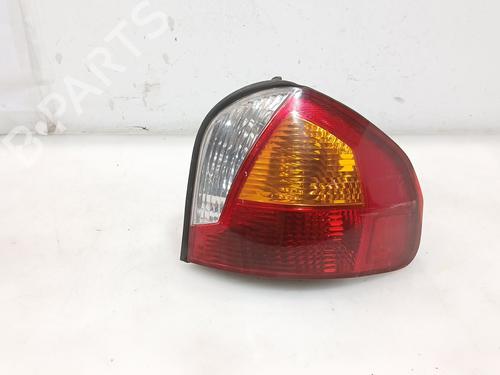 Høyre baklys Høyre baklys HYUNDAI SANTA FÉ I (SM) [2000-2006] 36992631 36992631
