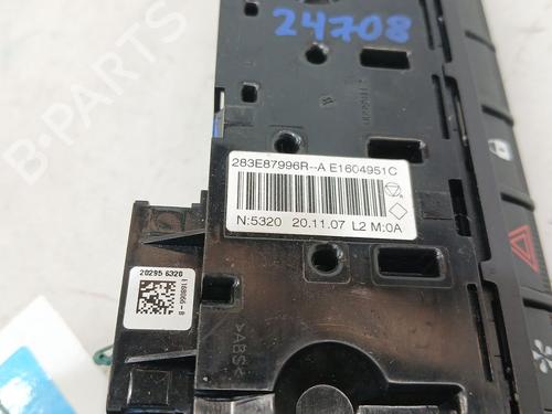 Warning switch RENAULT CLIO V (B7_) 1.6 E-TECH 140 (B7MU) | BP40086456I22 - Image 4