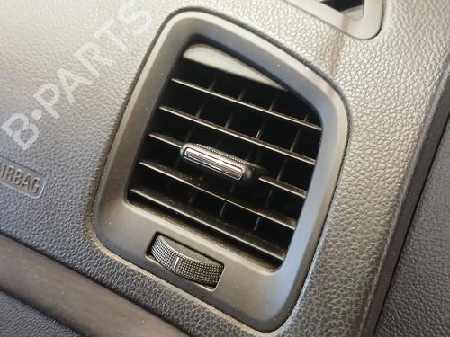 air-vent-opel-insignia-a-g09-2008-2009-2010-2011-2012-2013-2014-2015-2016-2017-39240472 main image