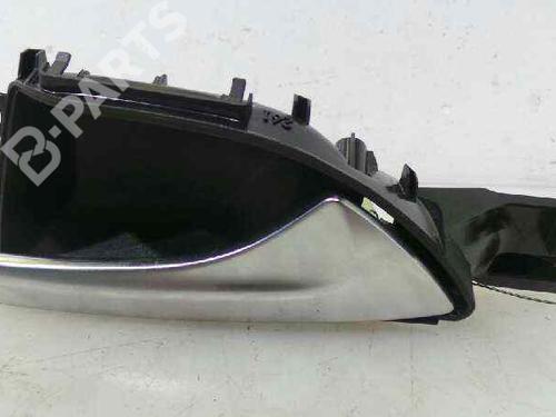 front-right-interior-door-handle-infiniti-q30-15-d-806705dm0a-806705dm0a-2015-4886325 main image
