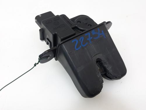 Used Tailgate lock HYUNDAI IONIQ (AE) 1.6 GDI Hybrid (105 hp) 18142321