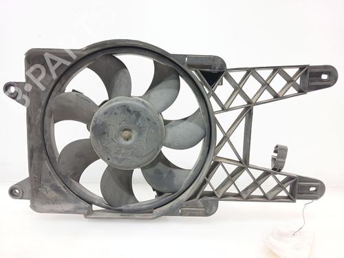 Used Radiator fan FIAT SEICENTO / 600 (187_) [1997-2010]  4224943
