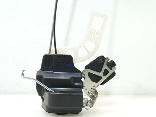 Used Rear right lock KIA SPORTAGE II (JE_, KM_) 2.0 i 16V (141 hp) 24622275