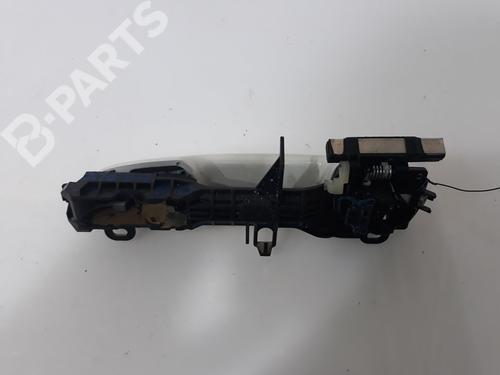 Used Front right exterior door handle Front right exterior door handle TOYOTA RAV 4 IV (_A4_) 2.2 D 4WD (ALA49) (150 hp) 8423425 8423425