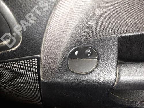 right-front-window-switch-ford-fiesta-v-jh_-jd_-14-tdci-1107243-2001-2002-2003-2004-2005-2006-2007-2008-2009-2010-2011-2012-2013-2014-9813248 main image