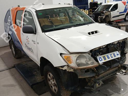 Used Parts TOYOTA HILUX VII Pickup (_N1_, _N2_, _N3_)  2.5 D-4D (KUN15_, KUN15R)  4524492