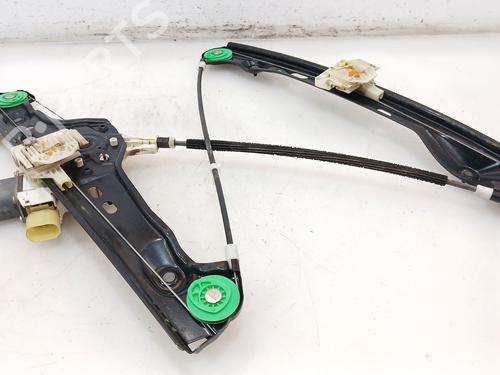 Front right window mechanism BMW 3 (E90) 318 d | BP39435743C23 - Image 3