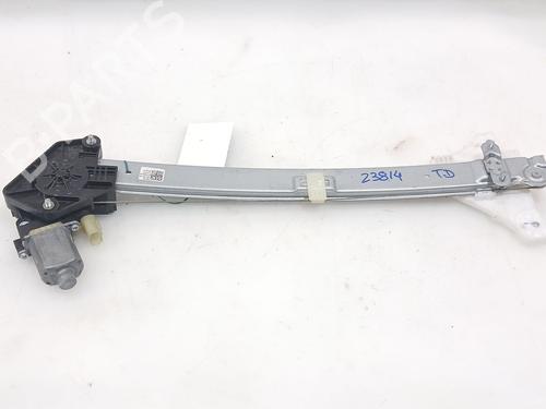 Elevalunas trasero derecho Elevalunas trasero derecho HYUNDAI KONA (SX2) 1.6 GDi Hybrid (129 hp) 35723928 35723928