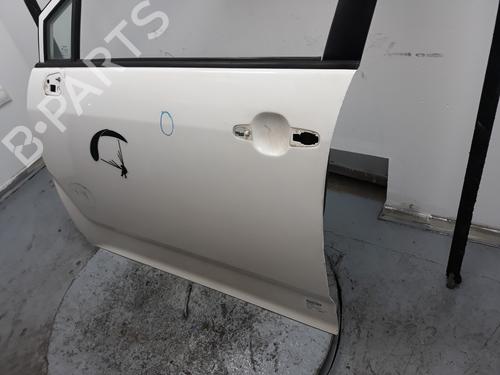 Left front door TOYOTA COROLLA Verso (ZER_, ZZE12_, R1_) 2.2 D-4D (AUR10_, AUR10R) | BP8255615C2 