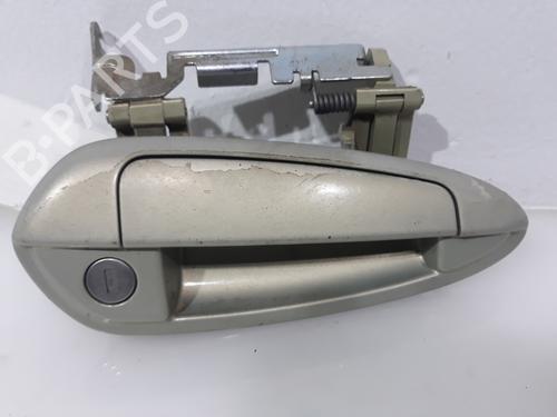 Used Front right exterior door handle FIAT GRANDE PUNTO (199_) 1.4 (199AXB11, 199AXB1A, 199BXB1A, 199AXL1A) (77 hp) 8421905