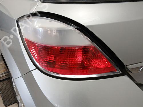 Used Left taillight Left taillight OPEL ASTRA H (A04) 1.6 (L48) (105 hp) 34440169 34440169