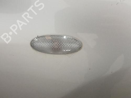 Used Right side indicator TOYOTA AURIS (_E15_) 1.4 D-4D (NDE150_, NDE150R) (90 hp) 30899048