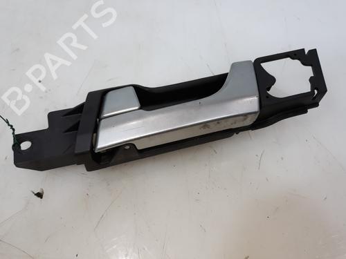 Venstre bak invendig håndtak CHEVROLET CAPTIVA (C100, C140) 2.0 D 4WD (150 hp) 13625264
