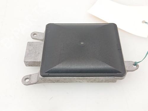 Used Electronic module BMW 5 (F10) 530 d (245 hp) 28143905