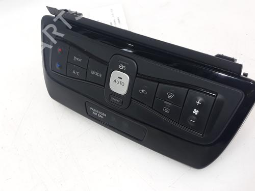 Climate control NISSAN LEAF (ZE1) Electric | BP19126439I5 