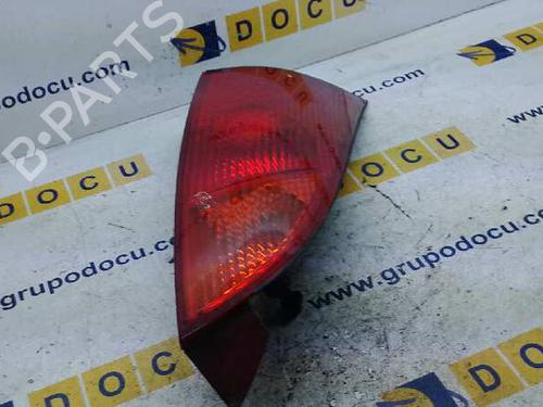 Højre baglygte FORD FOCUS I (DAW, DBW) 1.8 TDCi (115 hp) 66032