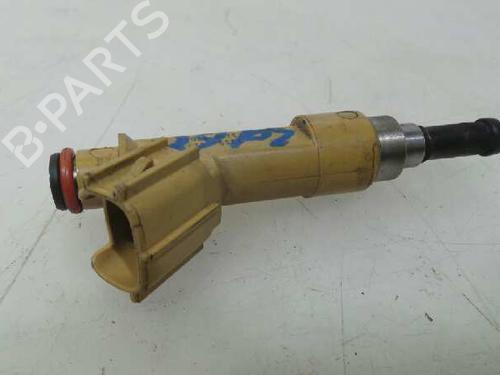 Used Injector TOYOTA AURIS Estate (_E18_) 1.8 Hybrid (ZWE186_, ZWE186R, ZWE186H) (136 hp) 6540507