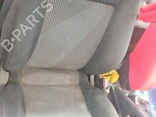 Used Right front seat Right front seat 39141587 39141587