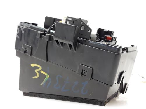 Used Fuse box HYUNDAI IONIQ (AE) 1.6 GDI Hybrid (105 hp) 18143680