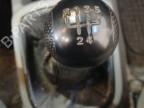 Used Shift knob Shift knob 39407134 39407134