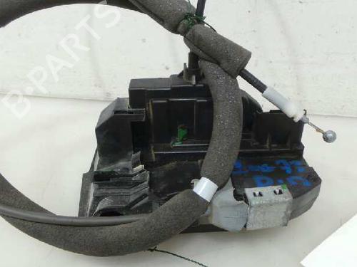 Used Front right lock NISSAN JUKE (F15) 1.2 DIG-T (115 hp) 5883688