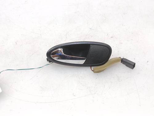 Used Front left interior door handle Front left interior door handle SEAT LEON (1P1) 2.0 TFSI (240 hp) 36643783 36643783
