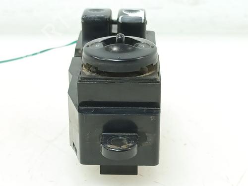 Left front window switch HYUNDAI H100 Van 2.5 D | BP30385136I27