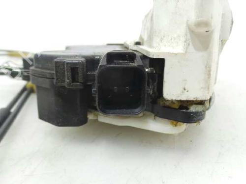 Rear left lock MITSUBISHI GRANDIS (NA_W) 2.0 DI-D (NA8W) | BP4667833C100 