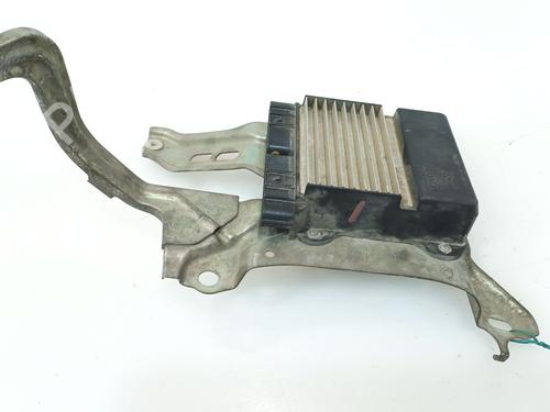 Used Electronic module TOYOTA AVENSIS Saloon (_T25_) [2003-2008]  27201186