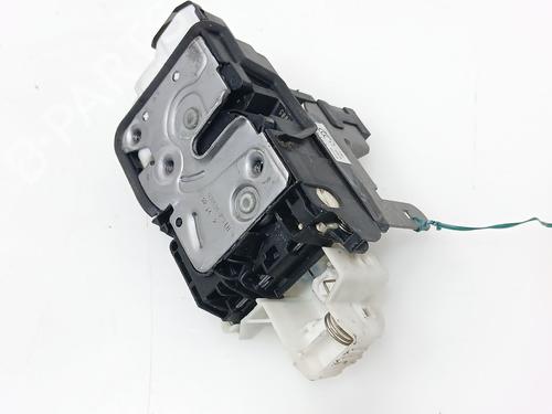 Rear left lock VOLVO V40 Hatchback (525) D3 31440397 | 31440397