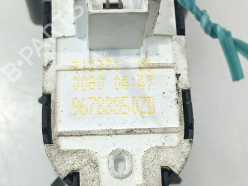 Left front window switch PEUGEOT 208 II (UB_, UP_, UW_, UJ_) 1.5 BlueHDI 100 | BP30614474I27 