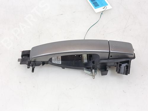 Used Front left exterior door handle Front left exterior door handle LAND ROVER RANGE ROVER SPORT I (L320) 3.6 D 4x4 (272 hp) 33434757 33434757