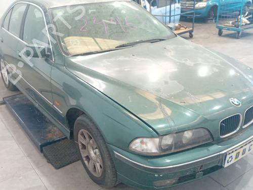 Teile für BMW 5 (E39) 523 i 4867040
