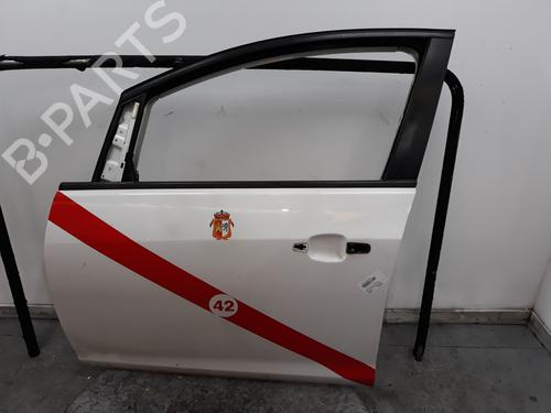 Used Left front door OPEL ASTRA J Saloon 1.4 LPG (69) (140 hp) 9211009