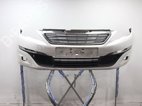 Used Front bumper Front bumper 36318750 36318750