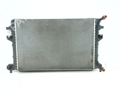 Radiateur à eau SEAT LEON (5F1) 1.5 TGi (131 hp) 31916836