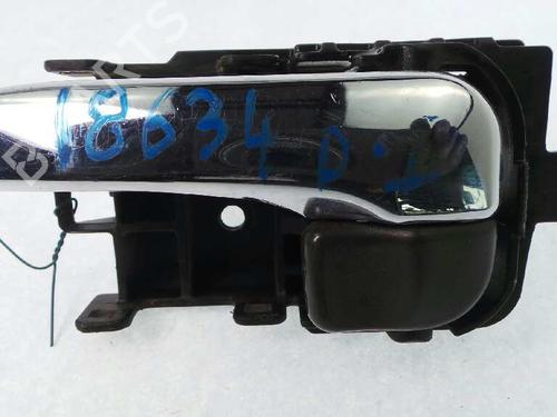 Used Front left interior door handle NISSAN X-TRAIL I (T30) 2.2 Di 4x4 (114 hp) 3208937
