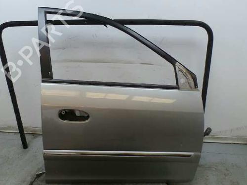 Used Right front door KIA CARENS II MPV (FJ) 2.0 CRDi (113 hp) 2442670
