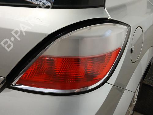 Used Right taillight Right taillight OPEL ASTRA H (A04) 1.6 (L48) (105 hp) 34440168 34440168
