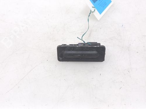 Used Tailgate handle Tailgate handle PEUGEOT 208 I (CA_, CC_) 1.2 THP 110 (110 hp) 36526788 36526788
